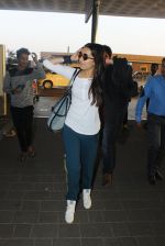 Shraddha Kapoor snapped at Airport on 31st Jan 2016